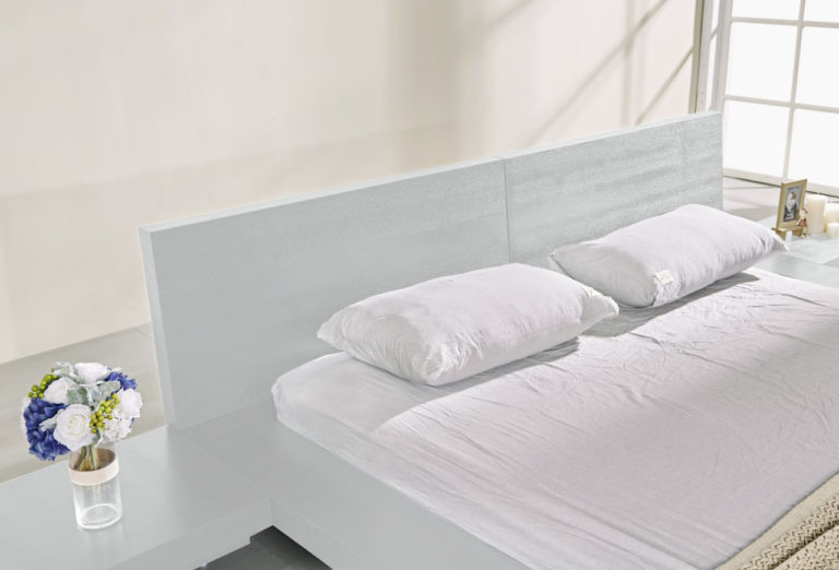 Fujian Modern Platform Bed (Ash White) matisseco